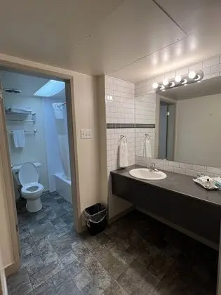 Standard Oda, 1 En Büyük (King) Boy Yatak