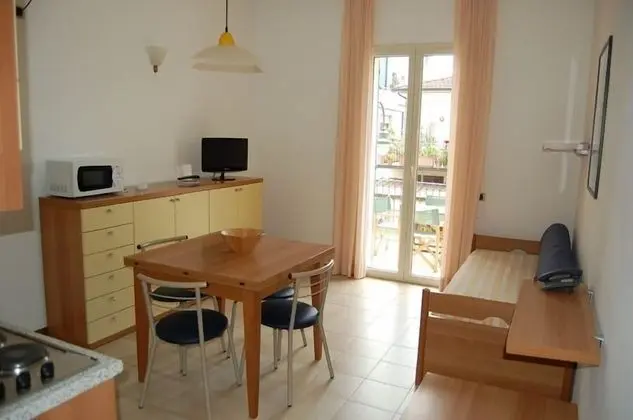 Superior Apart Daire, Kısmi Deniz Manzaralı