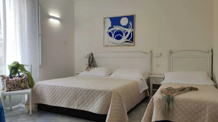 Standard Tek Büyük veya İki Ayrı Yataklı Oda