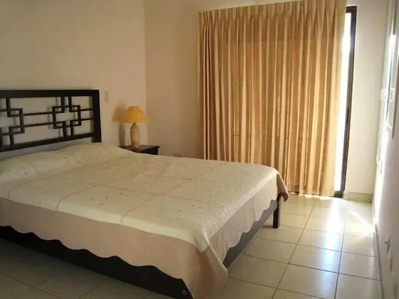 Villa Riviera B No 09