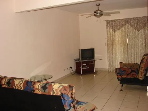 Villa Riviera C No 09