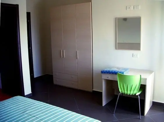 Tek Büyük Yataklı Oda, Balkon, Okyanusa Sıfır