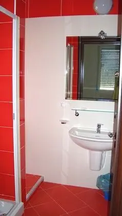 Tek Büyük Yataklı Oda, Balkon, Okyanusa Sıfır