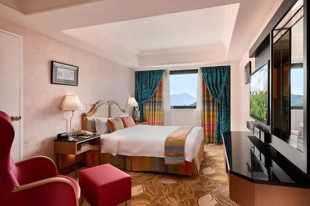 Premium Tek Büyük Yataklı Oda
