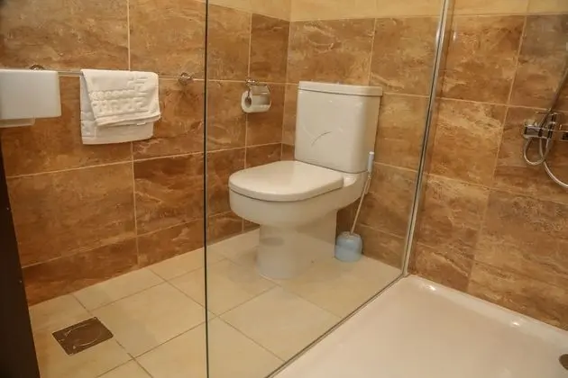 Tek Büyük Yataklı Oda