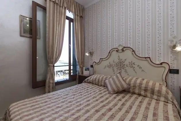 Classic Tek Büyük Yataklı Oda, Şehir Manzaralı (San Marco)
