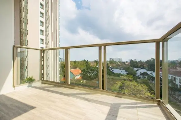 1 Bedroom Condo