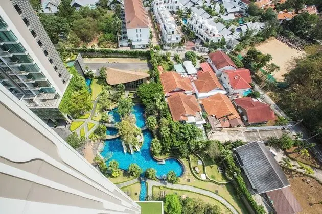 1 Bedroom Condo