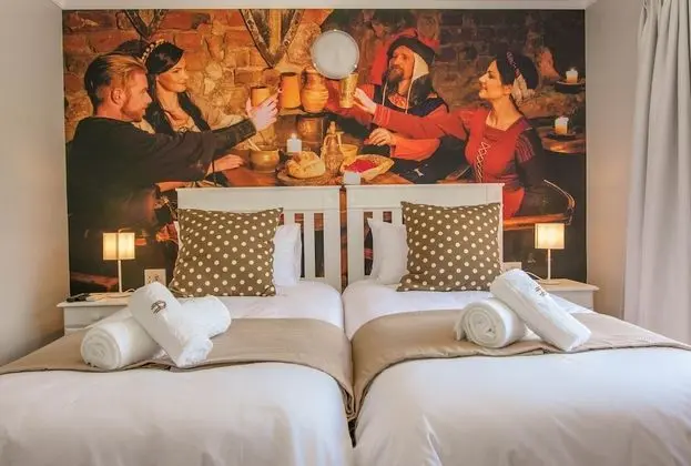 Luxury Tek Büyük veya İki Ayrı Yataklı Oda, Veranda, Zemin Kat