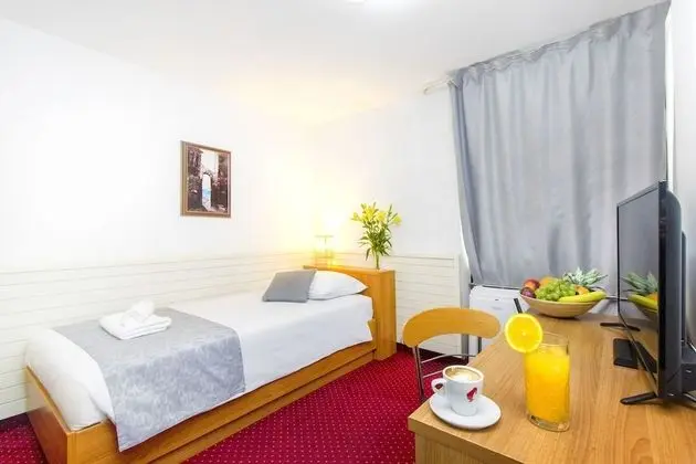 Single Room, City View