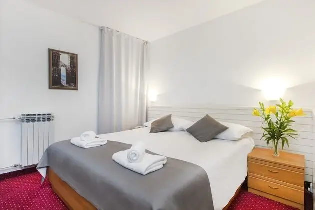 Twin Room, City View