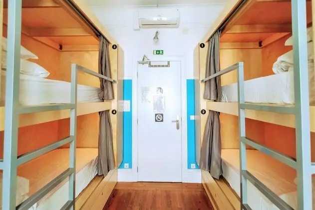 Ortak Ranzalı Oda, Karma Ranzalı Oda, Şehir Manzaralı (1 bed in 4-bed dorm)