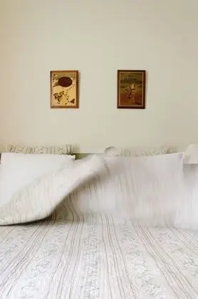 Traditional Tek Büyük Yataklı Oda