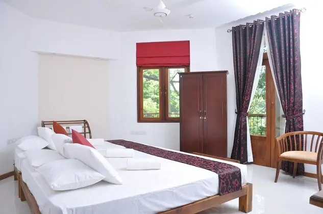 Deluxe Üç Kişilik Oda, Nehir Manzaralı