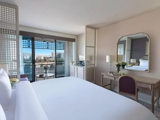 https://images.etstur.com/files/images/hotelImages/TR/51941/l/Rixos-Downtown-Antalya-Oda-340955.jpg