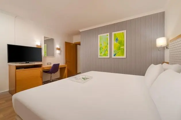 https://images.etstur.com/files/images/hotelImages/TR/218073/l/Rixos-Park-Belek-Hotel-Oda-392050.jpg
