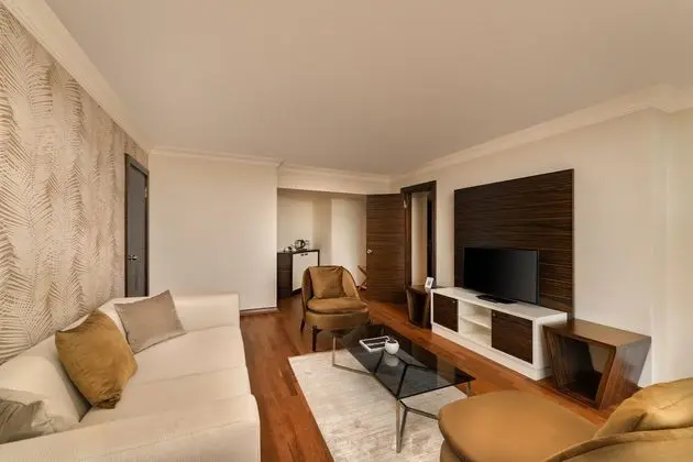 https://images.etstur.com/files/images/hotelImages/TR/218073/l/Rixos-Park-Belek-Hotel-Oda-392053.jpg
