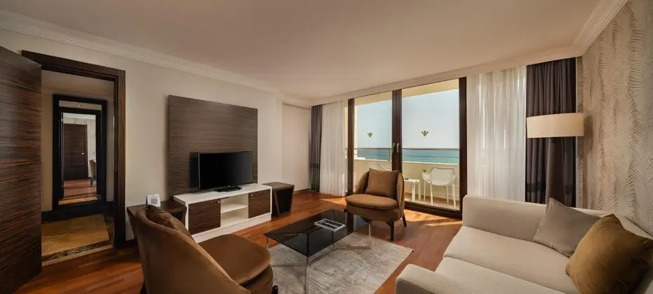 https://images.etstur.com/files/images/hotelImages/TR/218073/l/Rixos-Park-Belek-Hotel-Oda-392057.jpg