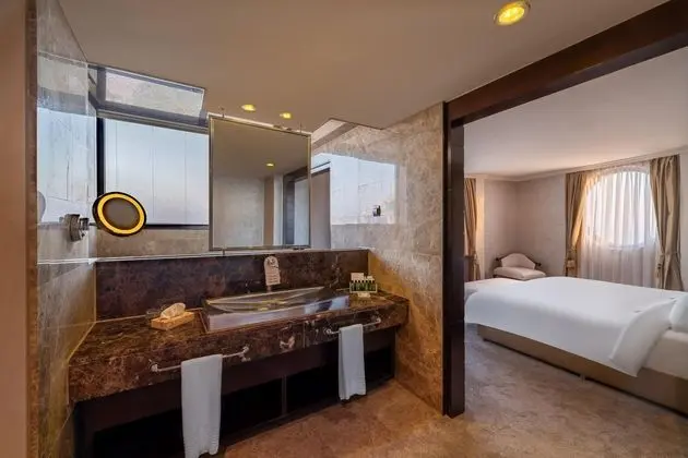 https://images.etstur.com/files/images/hotelImages/TR/218073/l/Rixos-Park-Belek-Hotel-Oda-392062.jpg