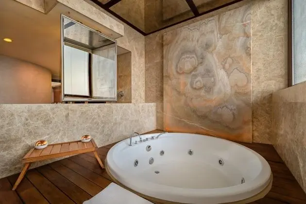 https://images.etstur.com/files/images/hotelImages/TR/218073/l/Rixos-Park-Belek-Hotel-Oda-392068.jpg