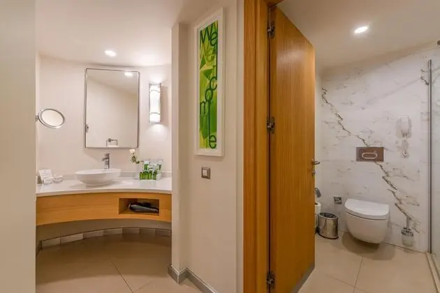 https://images.etstur.com/files/images/hotelImages/TR/218073/l/Rixos-Park-Belek-Hotel-Oda-392084.jpg