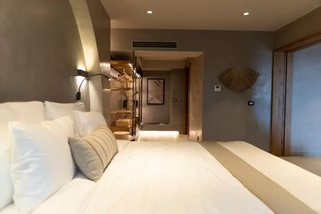 https://images.etstur.com/files/images/hotelImages/TR/51743/l/Rixos-Premium-Bodrum-Oda-336737.jpg