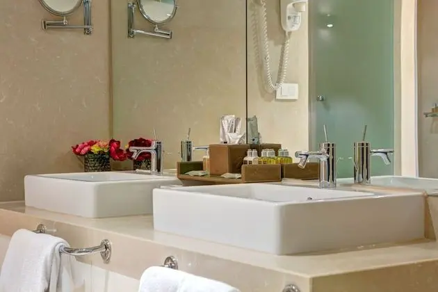 Süit, 1 En Büyük (King) Boy Yatak, Balkon, Deniz Manzaralı (Spa)