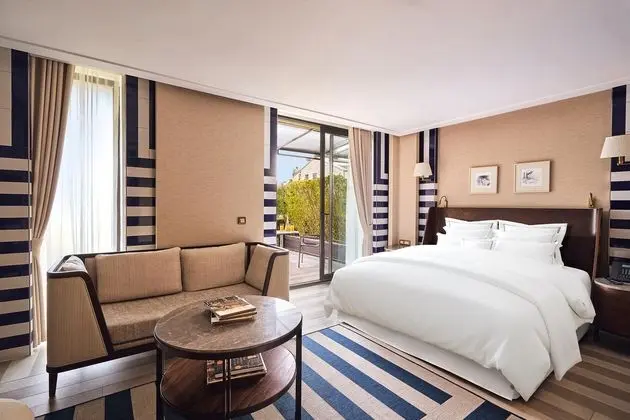 Friends Suite Oda