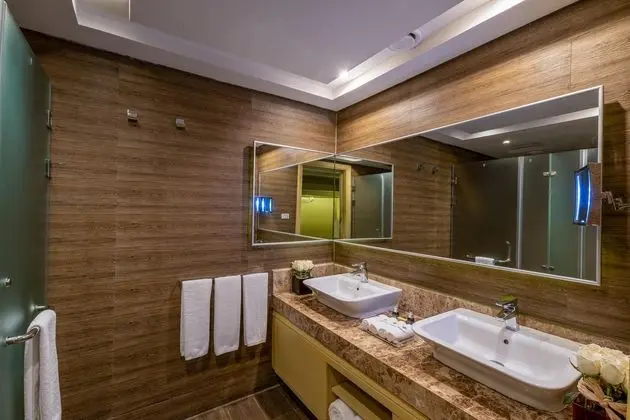 https://images.etstur.com/files/images/hotelImages/TR/220396/l/RIXOS-PREMIUM-SEAGATE-Oda-384767.jpg