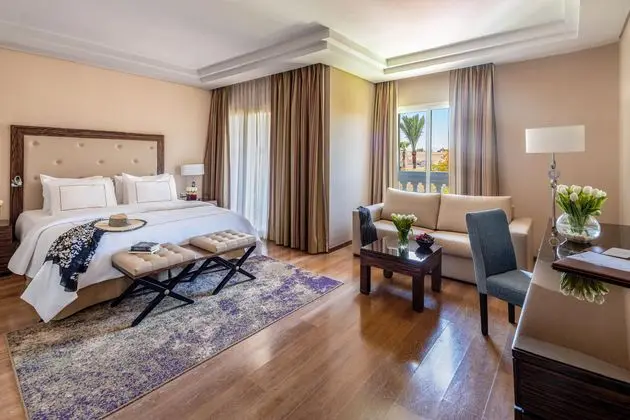 https://images.etstur.com/imgproxy/resize/2560x1440/files/images/hotelImages/etsrooms/513598/Rixos_Premium_Seagate_Sharm_El_Sheikh_20240725181333_0.jpeg