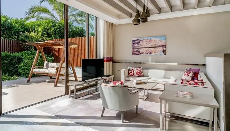 https://images.etstur.com/files/images/hotelImages/TR/50787/l/Rixos-Premium-Tekirova-Oda-340869.jpg
