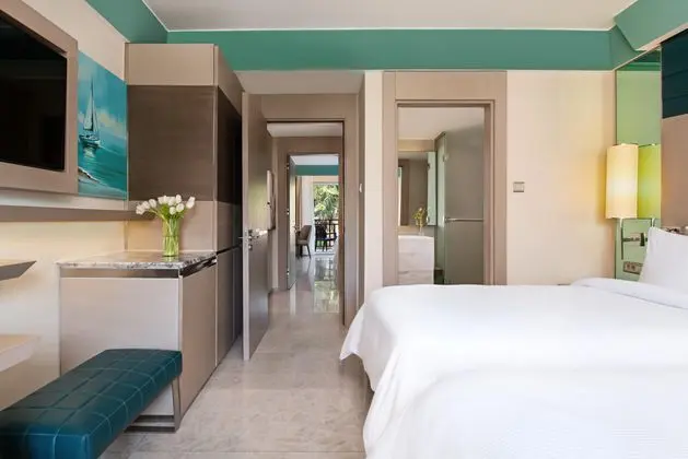 https://images.etstur.com/imgproxy/resize/2560x1440/files/images/hotelImages/etsrooms/211/Rixos_Premium_Tekirova_-_The_Land_of_Legends_Access_20250701161400_2.jpg