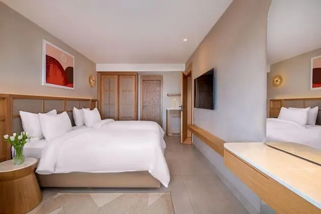 Deluxe Family Suite