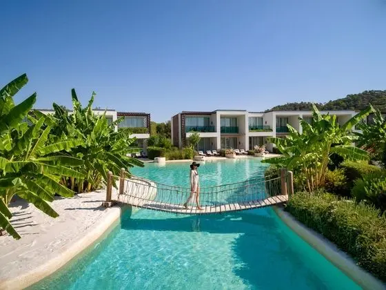 https://images.etstur.com/files/images/hotelImages/TR/50787/l/Rixos-Premium-Tekirova-Oda-340852.jpg