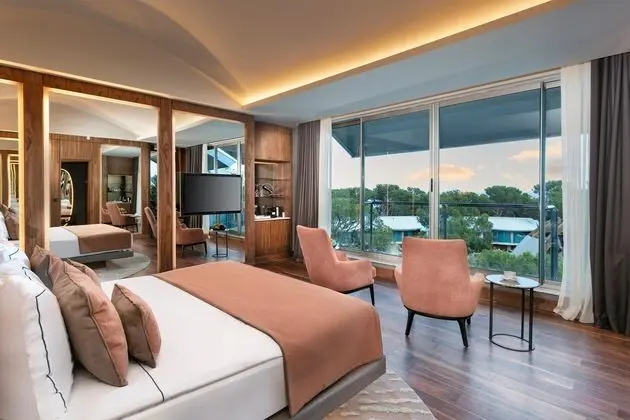 https://images.etstur.com/files/images/hotelImages/TR/51896/l/Rixos-Sungate-Hotel-Oda-324877.jpg