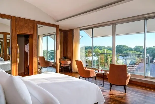 https://images.etstur.com/files/images/hotelImages/TR/51896/l/Rixos-Sungate-Oda-397937.jpg