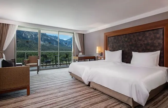 https://images.etstur.com/imgproxy/resize/2560x1440/files/images/hotelImages/etsrooms/103/Rixos_Sungate_-_The_Land_of_Legends_Access_20250701121326_2.jpg