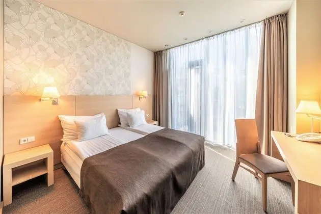 Comfort Tek Büyük veya İki Ayrı Yataklı Oda