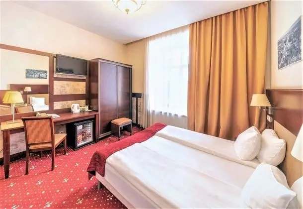 Standard Tek Büyük veya İki Ayrı Yataklı Oda