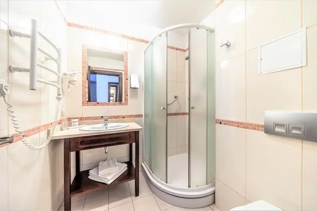 Standard Tek Büyük veya İki Ayrı Yataklı Oda
