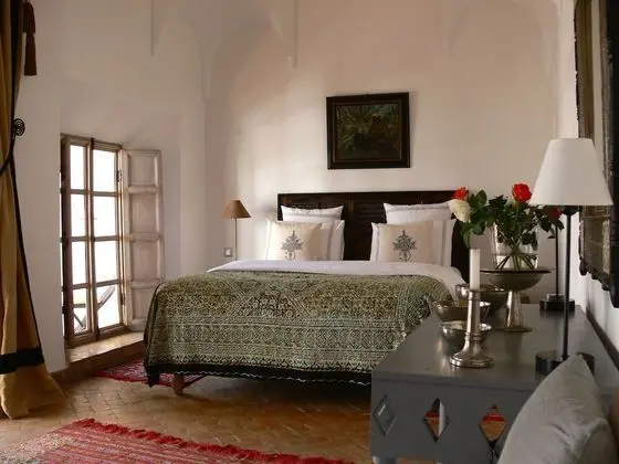 Junior Süit (Zeitoun)