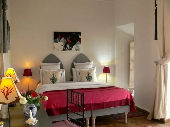 Tek Büyük veya İki Ayrı Yataklı Oda (Yasmin)