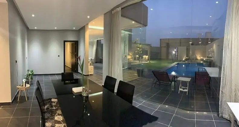Luxury Dağ Evi, 2 Yatak Odası, Kişiye Özel Havuzlu