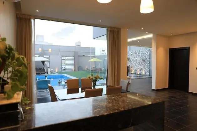 Luxury Dağ Evi, 2 Yatak Odası, Kişiye Özel Havuzlu
