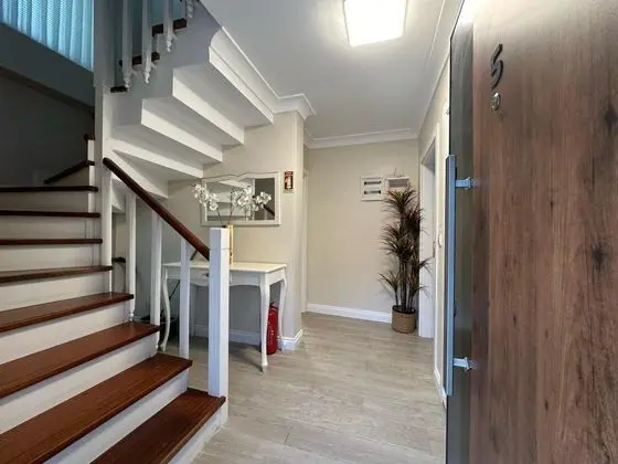 Villa, Bahçe Manzaralı