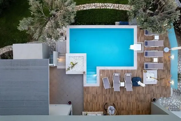 Villa, Sigara İçilebilir