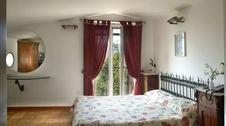 Classic Tek Büyük Yataklı Oda