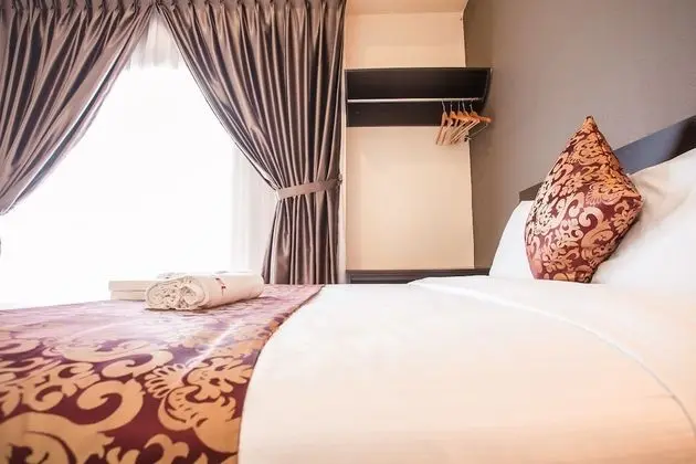 Deluxe Tek Büyük Yataklı Oda