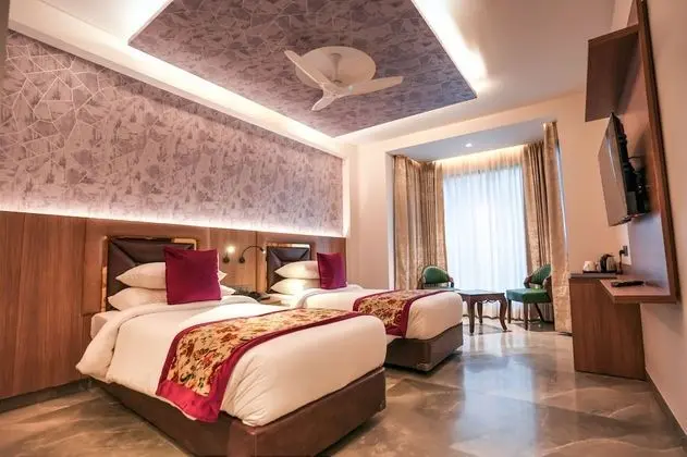 Superior Oda, 1 Yatak Odası, Sigara İçilebilir, Şehir Manzaralı