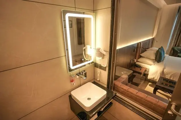 Superior Oda, 1 Yatak Odası, Sigara İçilebilir, Şehir Manzaralı